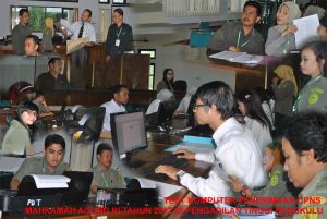 Pelaksanaan Tes Komputer seleksi Penerimaan CPNS Mahkamah Agung RI di Pengadilan Tinggi Bengkulu